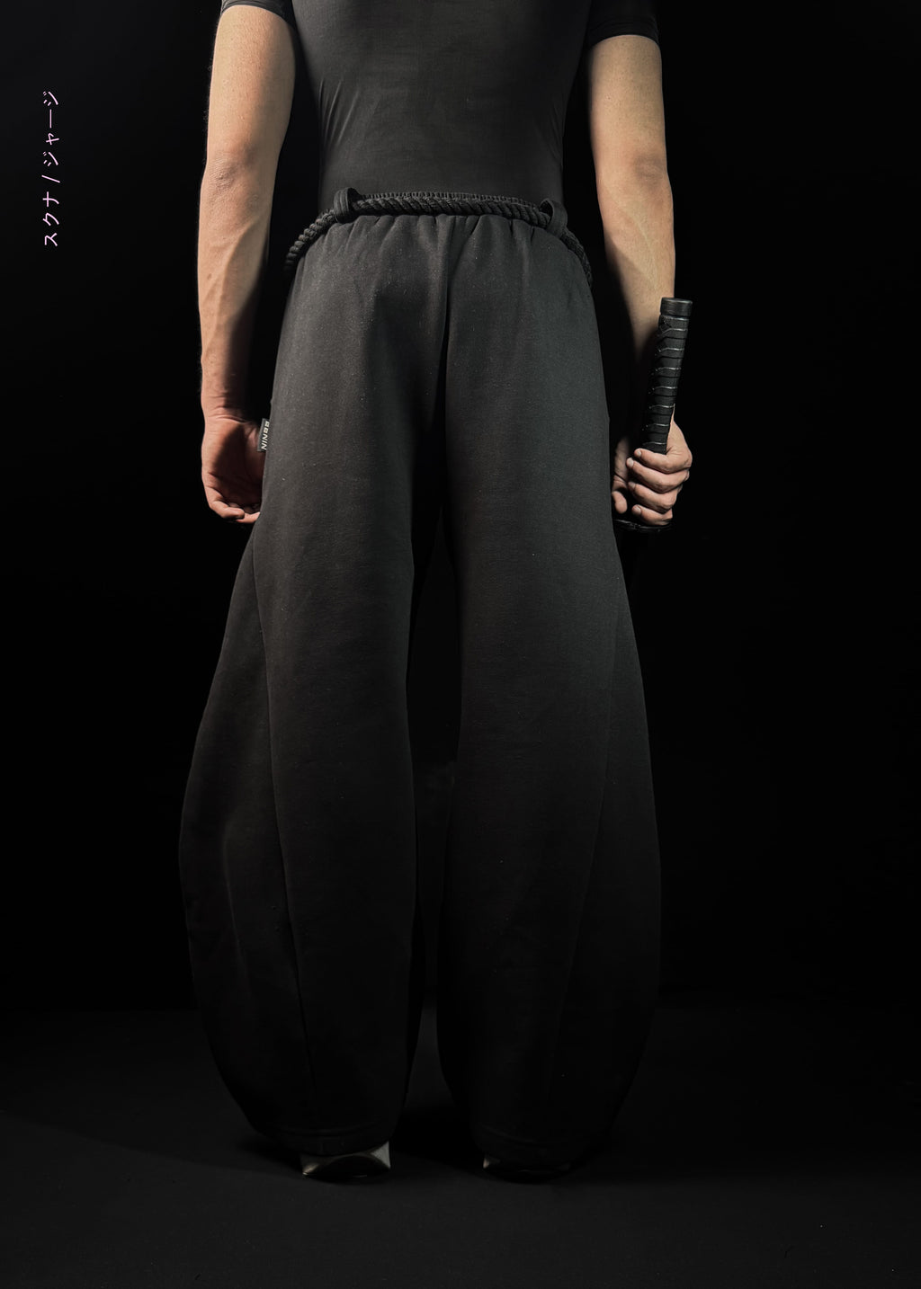 SAKURA BAGGY SWEATPANTS